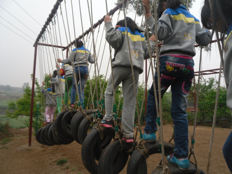 2013    四下春游 - 王老師 - 花開燦爛 我最閃亮