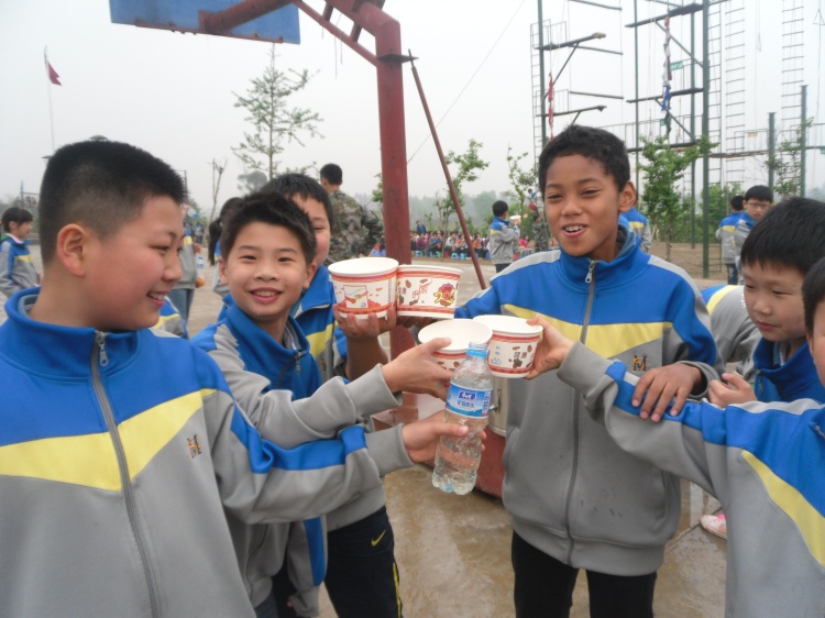 2013    四下春游 - 王老師 - 花開燦爛 我最閃亮