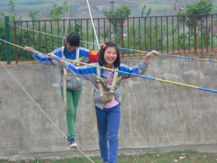 2013    四下春游 - 王老師 - 花開燦爛 我最閃亮