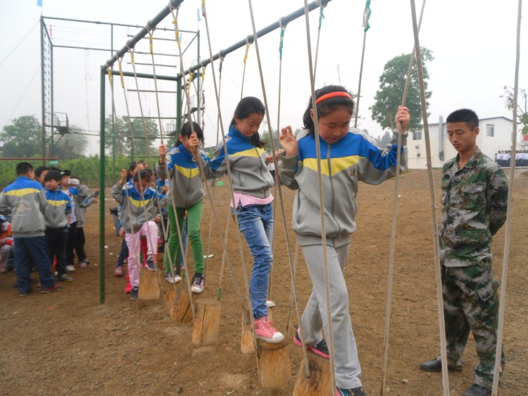 2013    四下春游 - 王老師 - 花開燦爛 我最閃亮