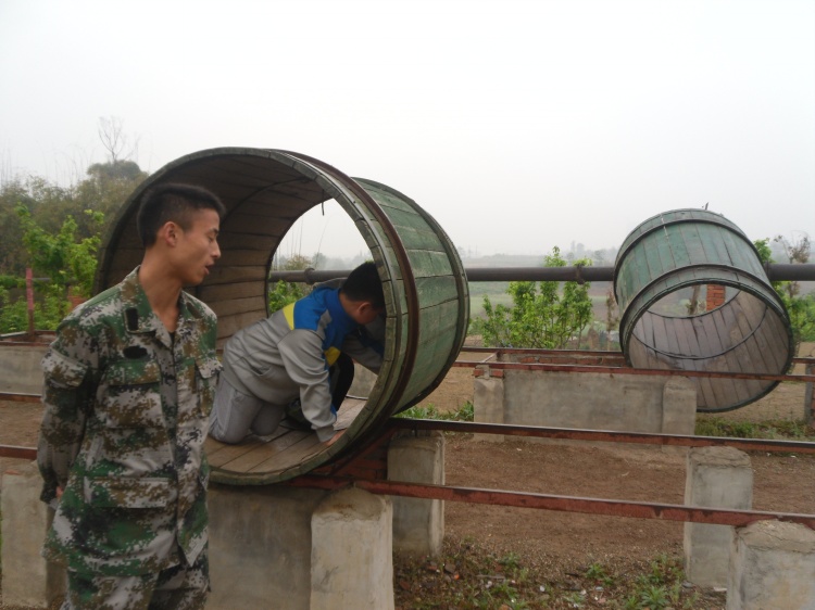 2013    四下春游 - 王老師 - 花開燦爛 我最閃亮